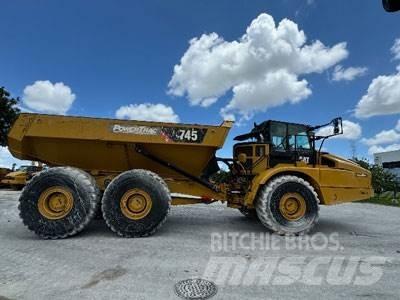CAT 745-04A Transportoare articulate