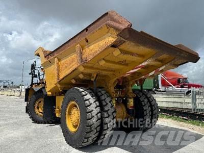 CAT 770G Camioane cu basculante rigide