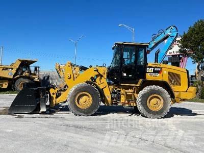 CAT 938M Incarcator pe pneuri