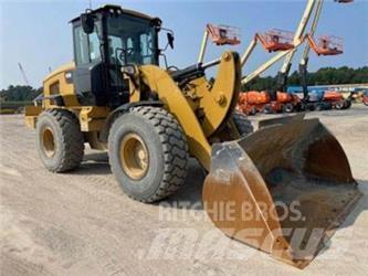CAT 938M Incarcator pe pneuri