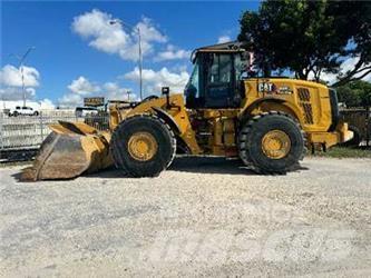 CAT 980M Incarcator pe pneuri