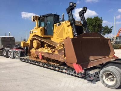 CAT D8T Buldozere pe senile