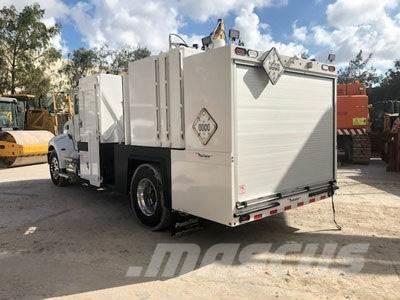 Peterbilt 537 4X2 - NEW Altele