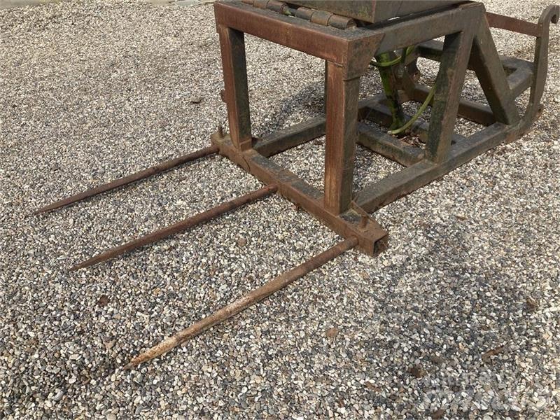  - - - Accesorii încarcatoare frontale