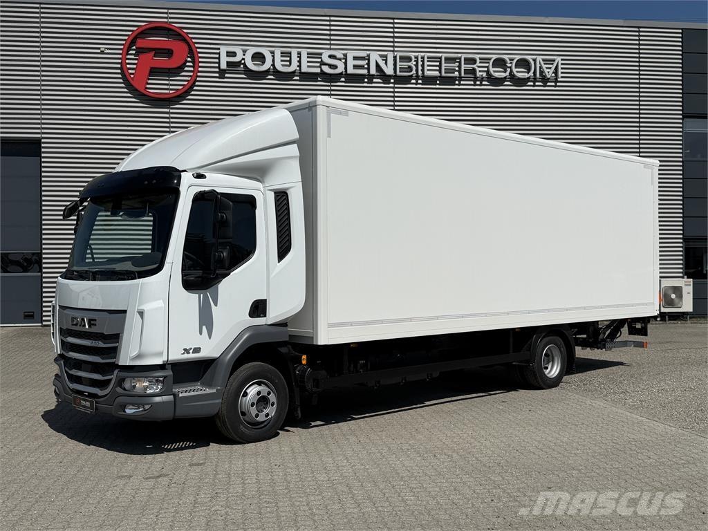 DAF XB 230 m. lift Autocamioane