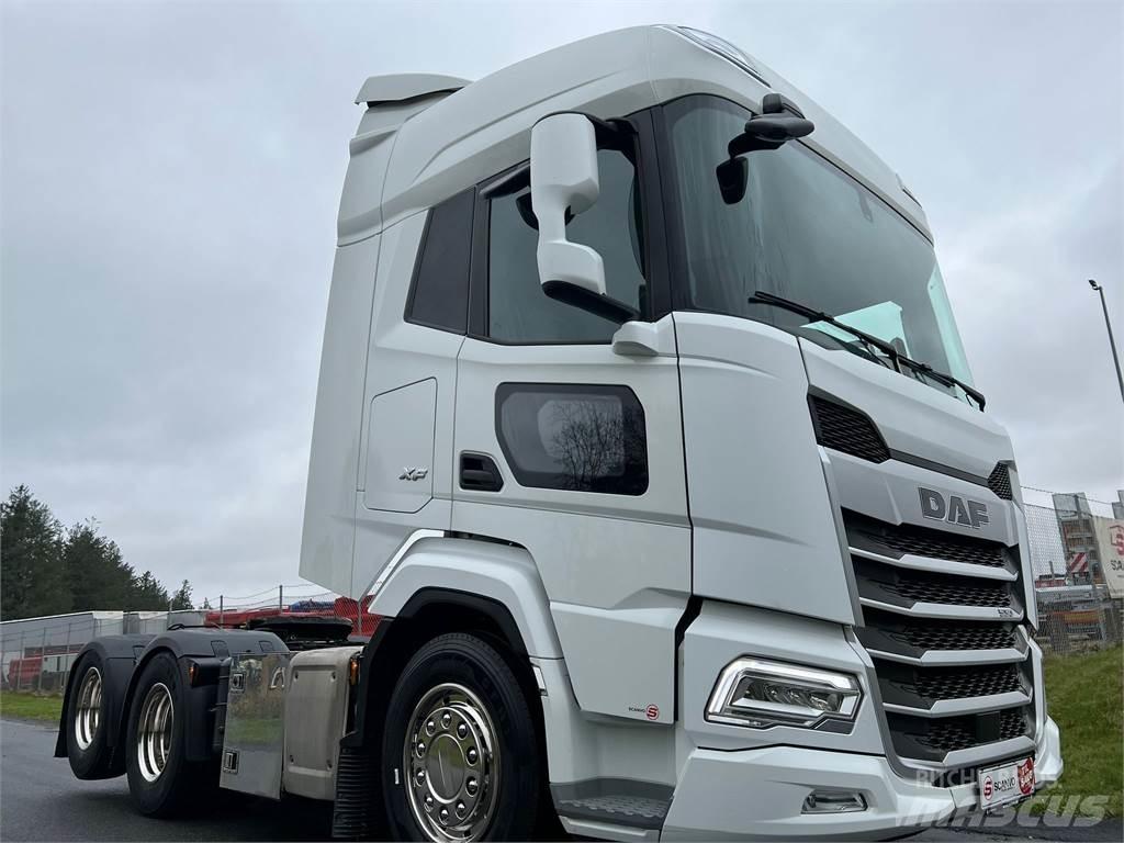 DAF XF530 FTS 6x2 Autotractoare