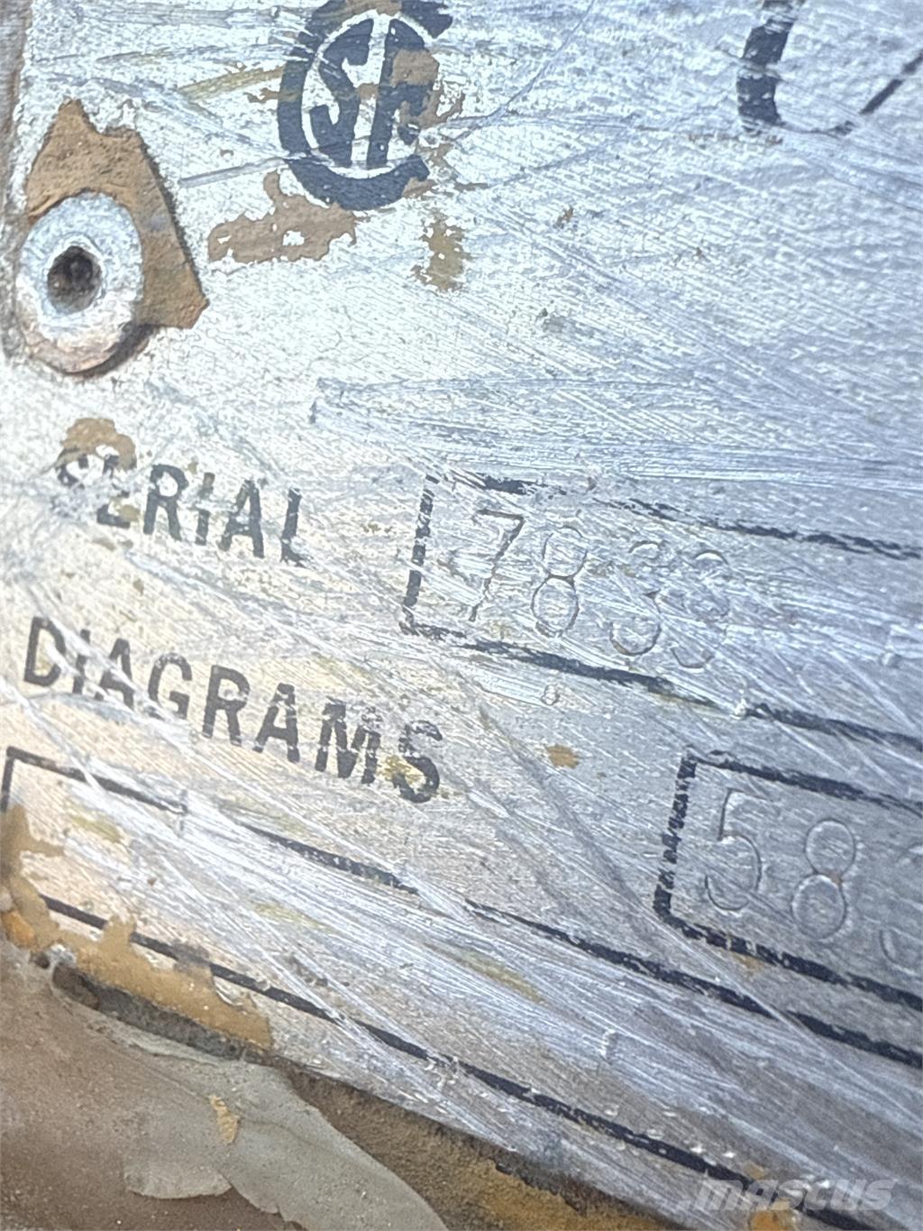 CAT D353E Utilaje construcții - Altele