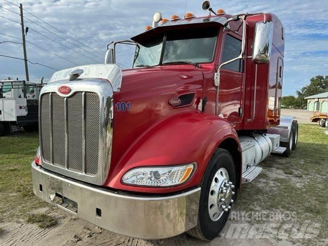 Peterbilt 384 Autotractoare