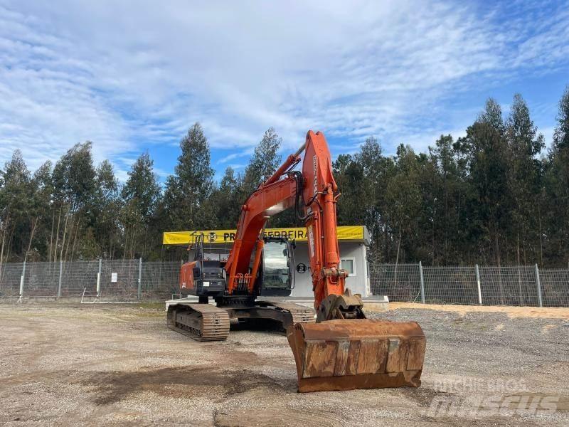 Hitachi ZX250LC-6 Excavatoare pe șenile
