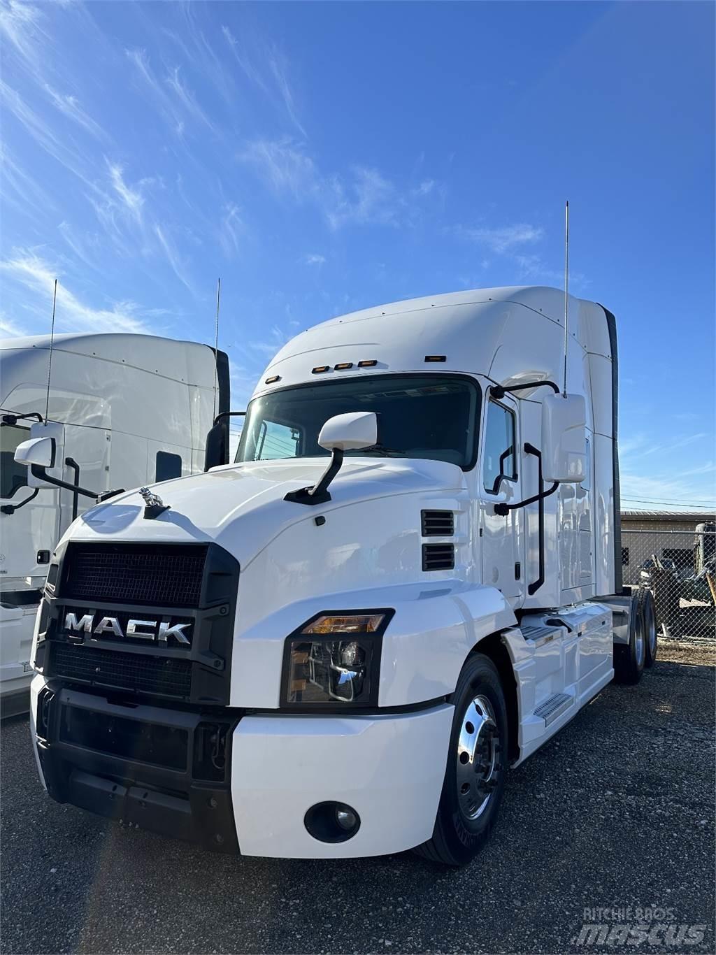 Mack ANTHEM Autotractoare