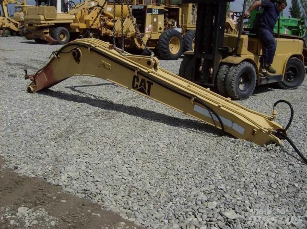 CAT 212 Sasiuri si suspensii