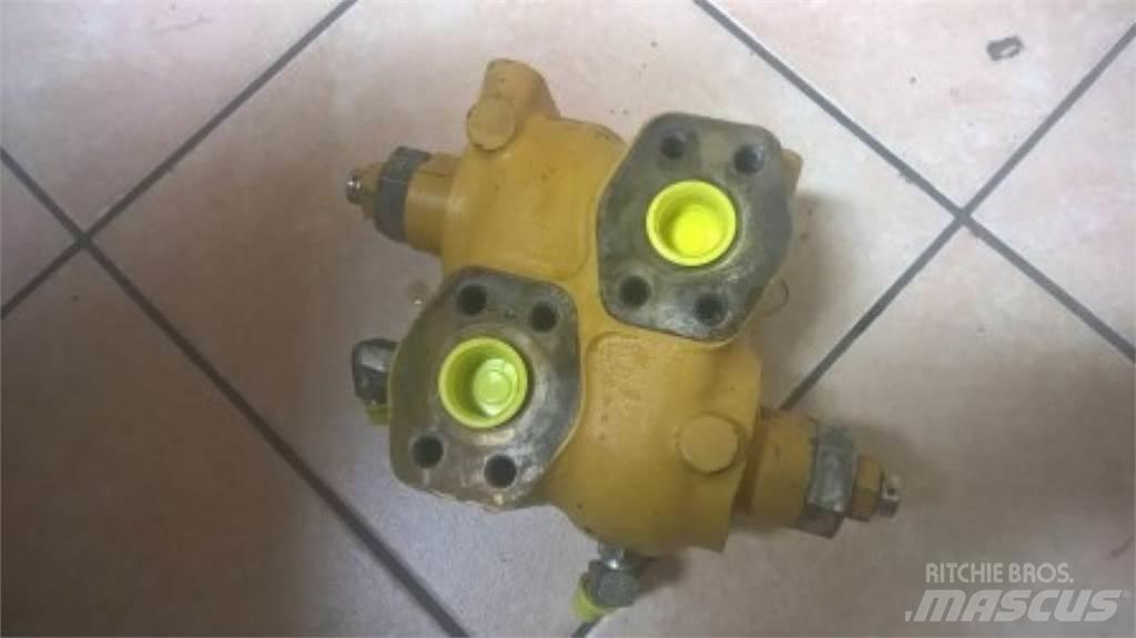 CAT 231D Utilaje construcții - Altele