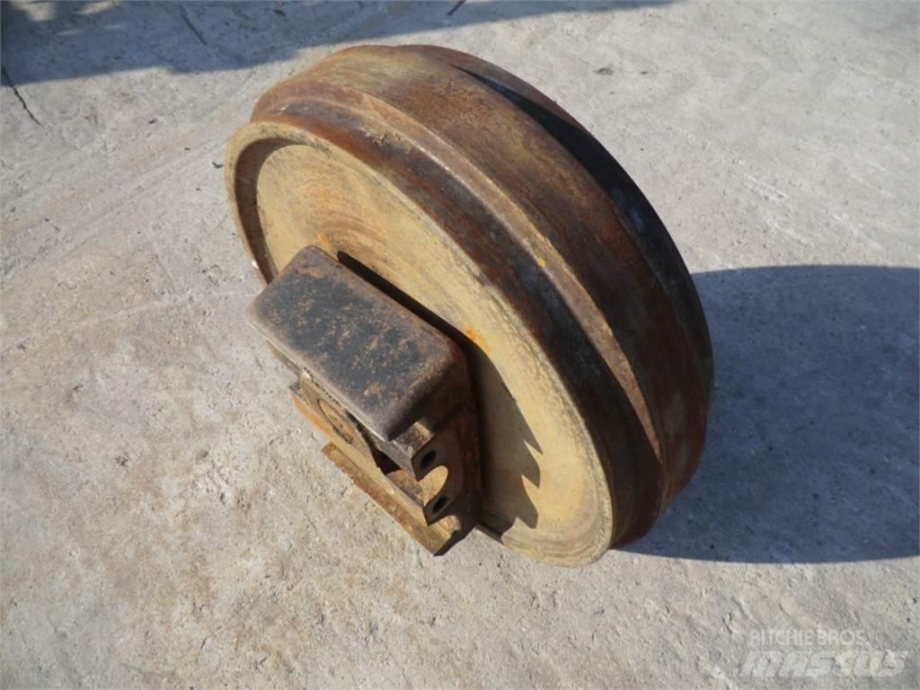 CAT 231D Lanturi, senile si sasiu