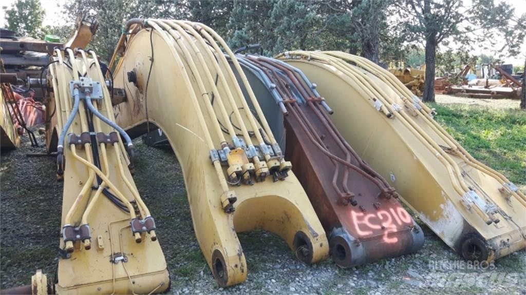 CAT 231D Sasiuri si suspensii