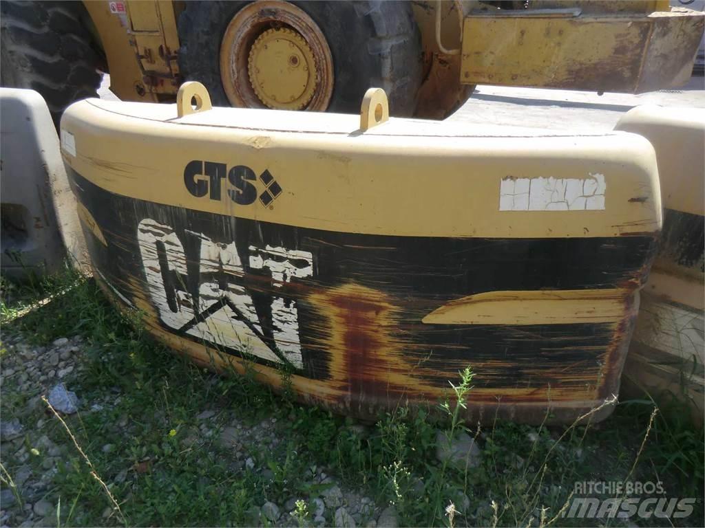 CAT 317B Sasiuri si suspensii