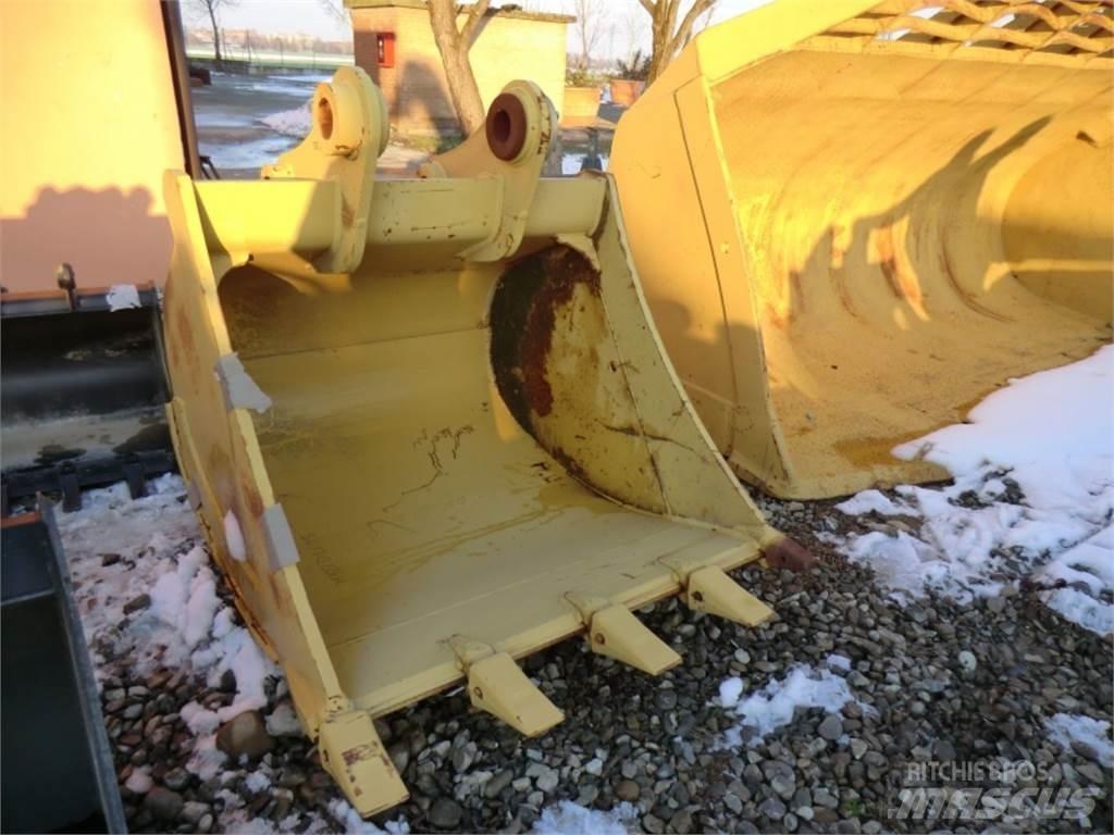 CAT 322D Utilaje construcții - Altele