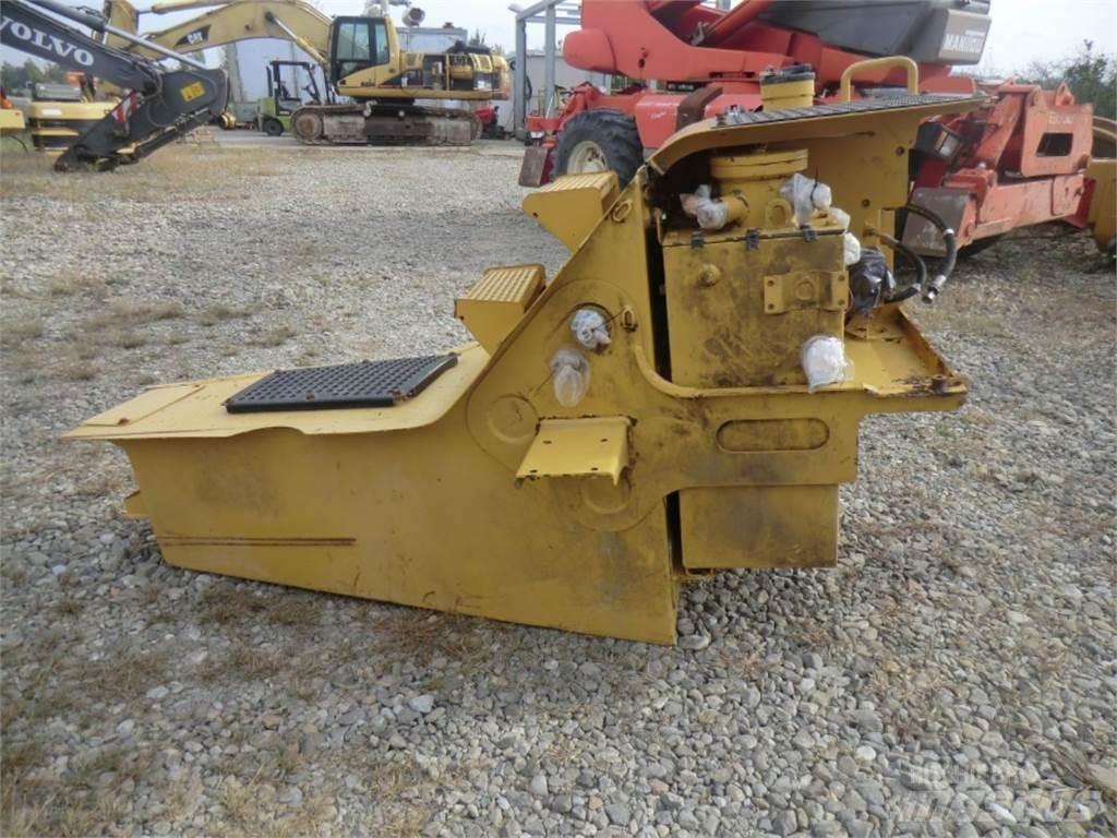 CAT 323D Utilaje construcții - Altele
