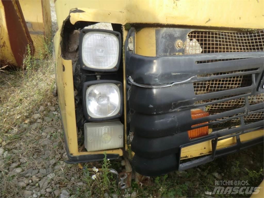 CAT 323D Utilaje construcții - Altele