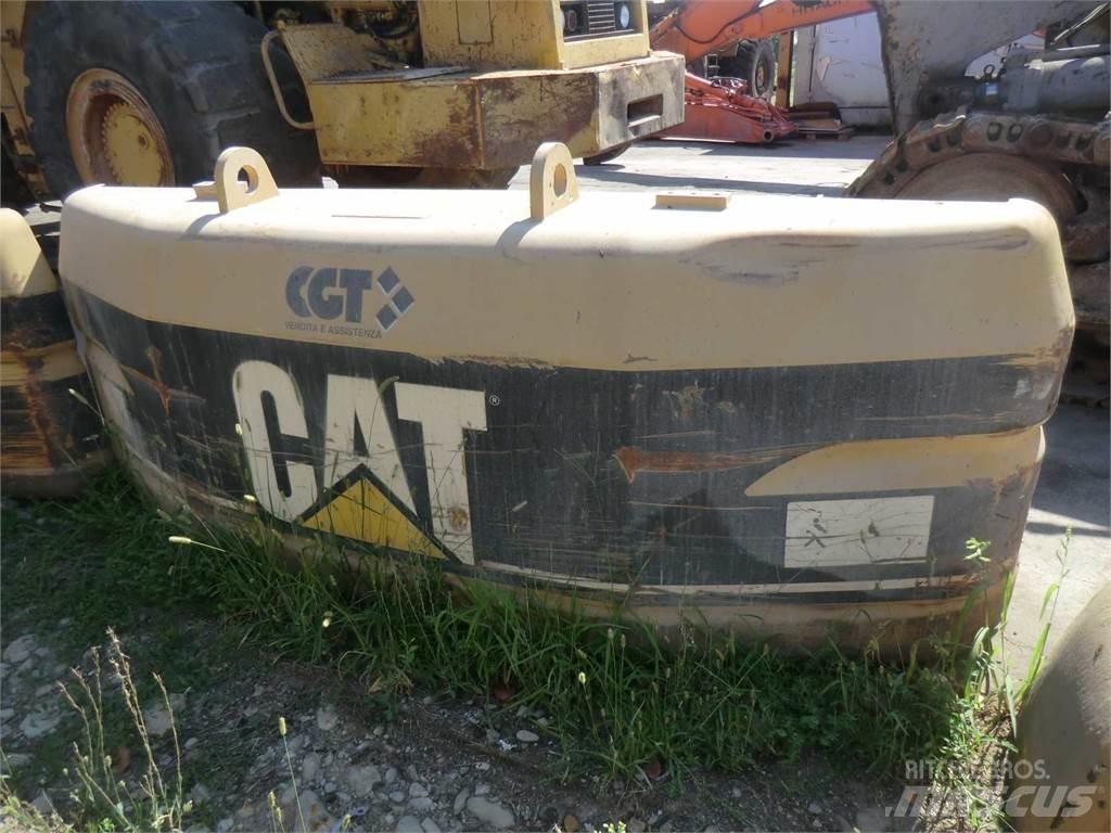 CAT 325B Sasiuri si suspensii