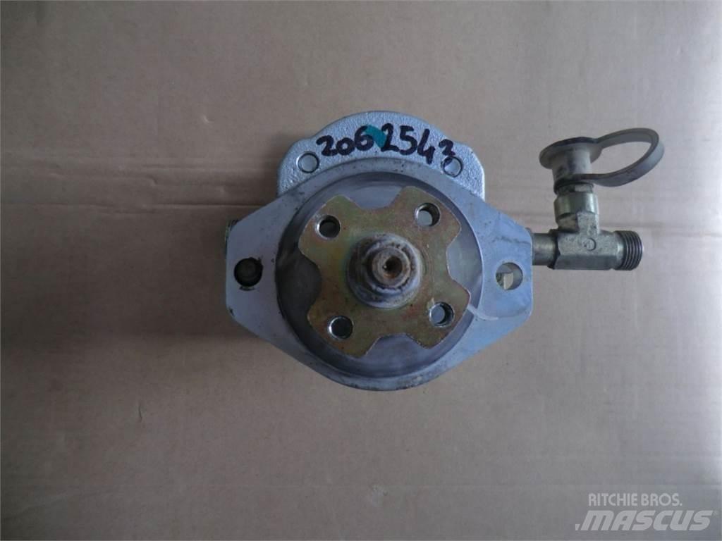 CAT 735 Utilaje construcții - Altele