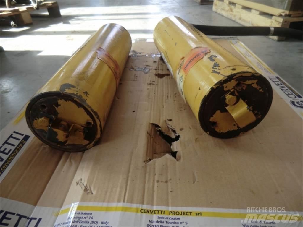 CAT 735 Utilaje construcții - Altele