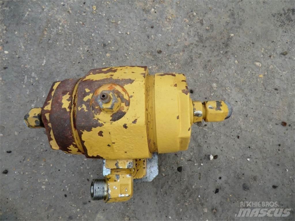 CAT 735 Utilaje construcții - Altele