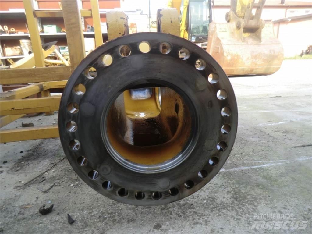 CAT 735 Utilaje construcții - Altele