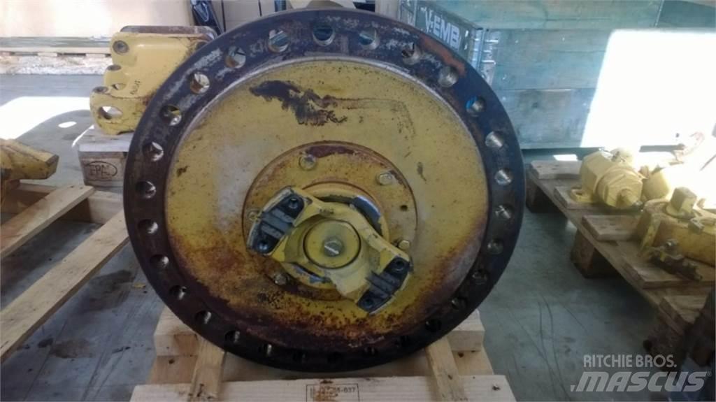 CAT 735 Sasiuri si suspensii