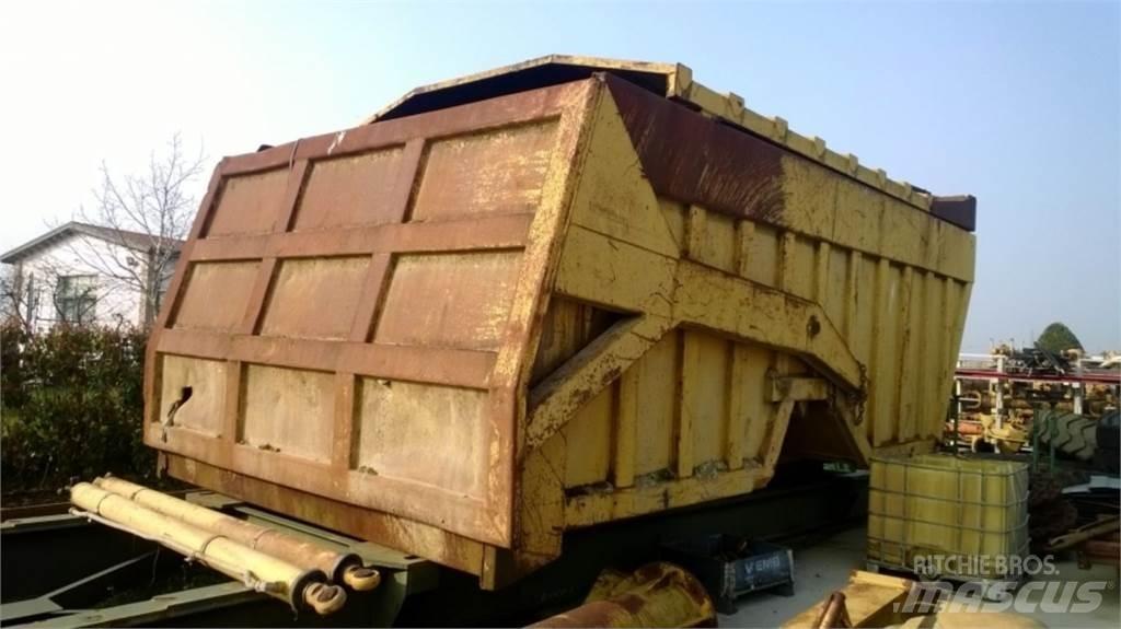CAT 735 Sasiuri si suspensii