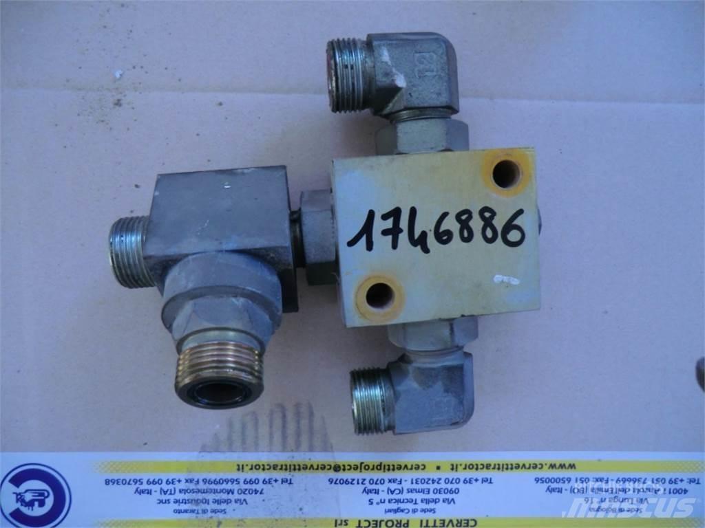CAT 735 Utilaje construcții - Altele