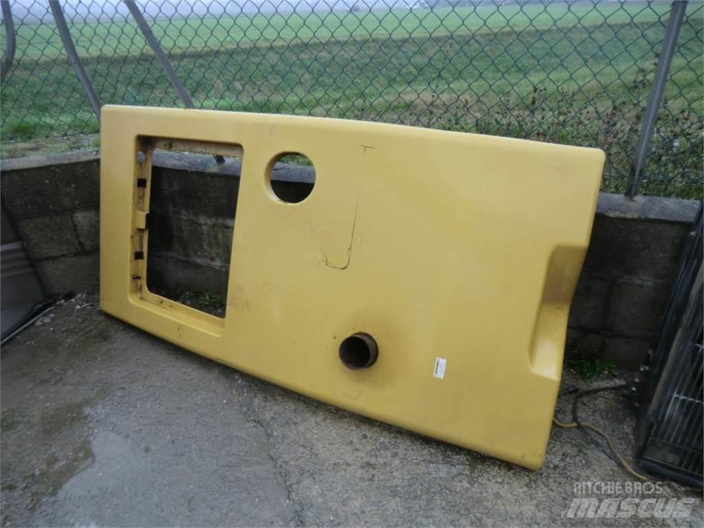CAT 928G Sasiuri si suspensii