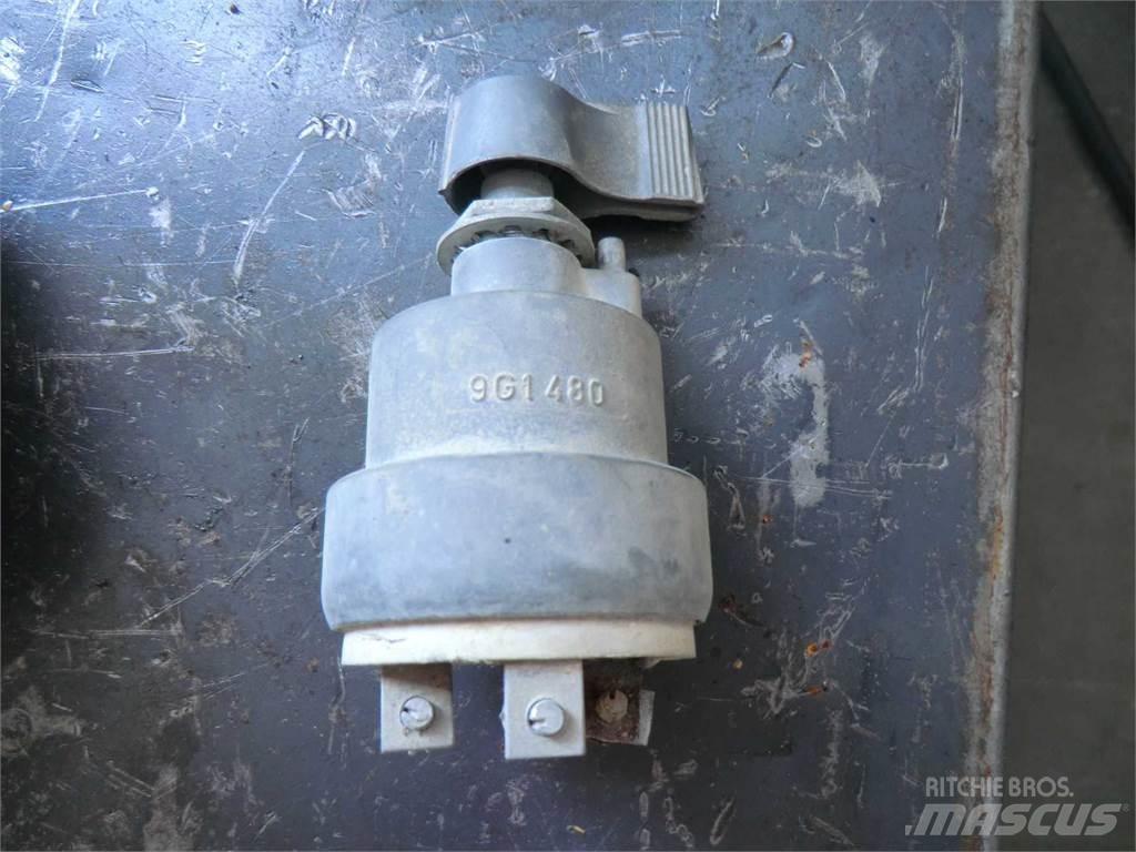 CAT 953 Utilaje construcții - Altele