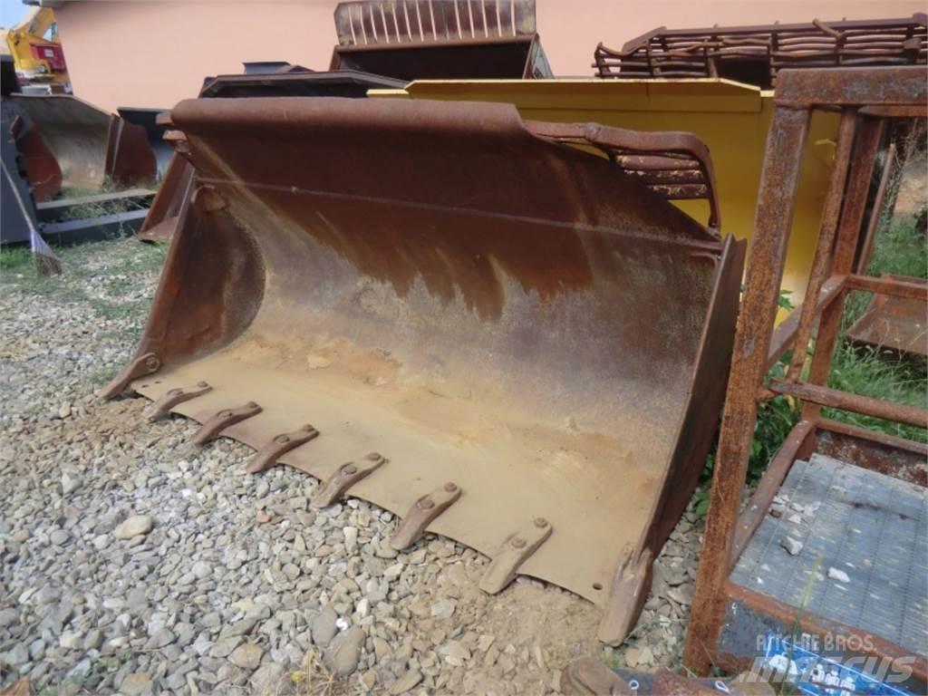 CAT 953 Utilaje construcții - Altele
