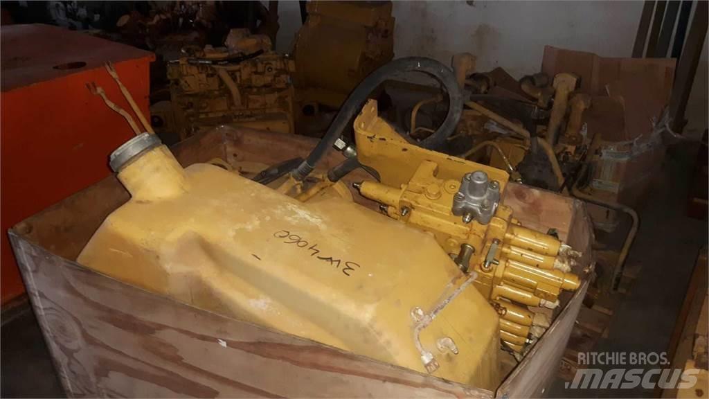 CAT 953 Sasiuri si suspensii