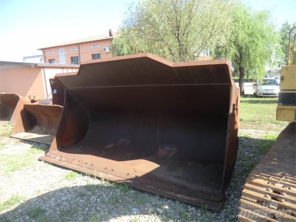CAT 953 Utilaje construcții - Altele