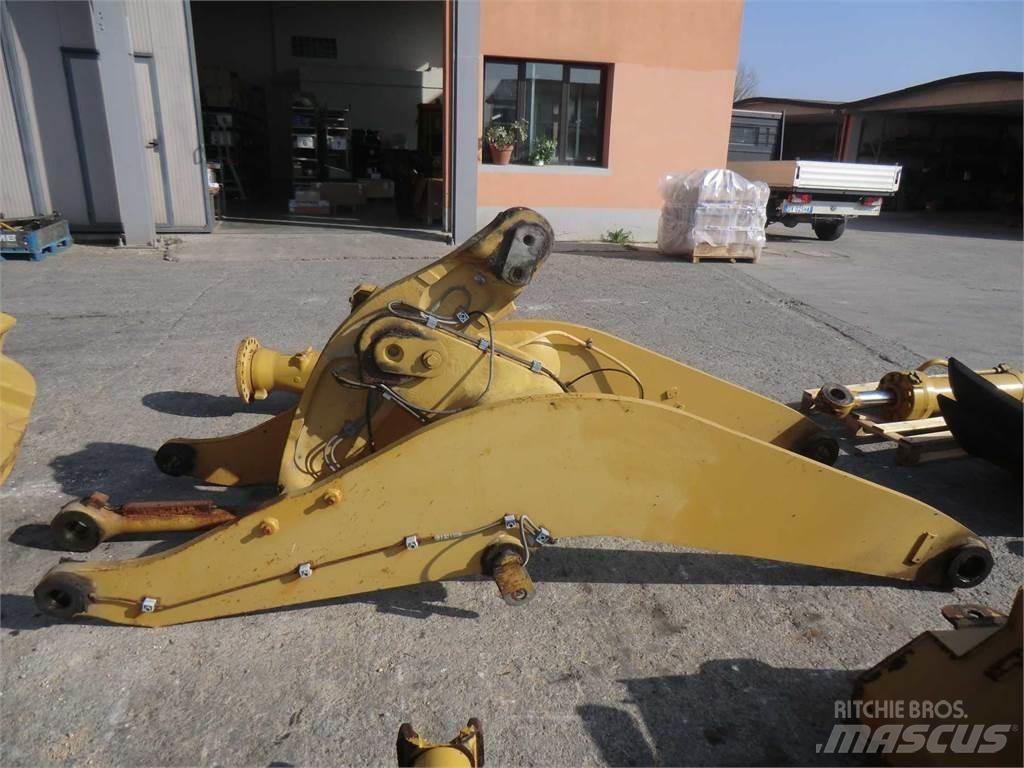 CAT 962H Sasiuri si suspensii