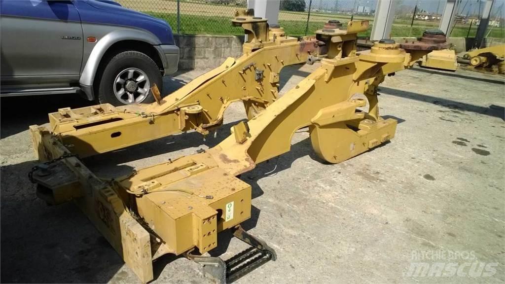 CAT 962H Sasiuri si suspensii