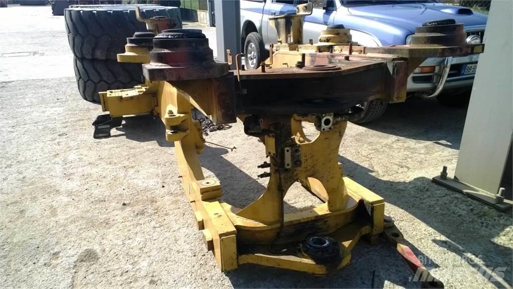 CAT 962H Sasiuri si suspensii