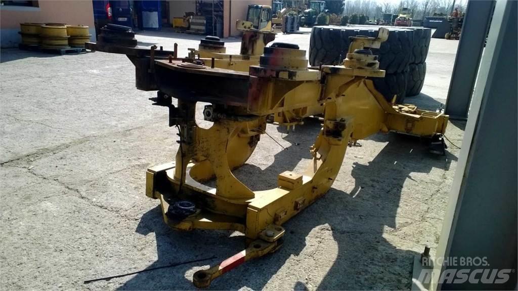 CAT 962H Sasiuri si suspensii