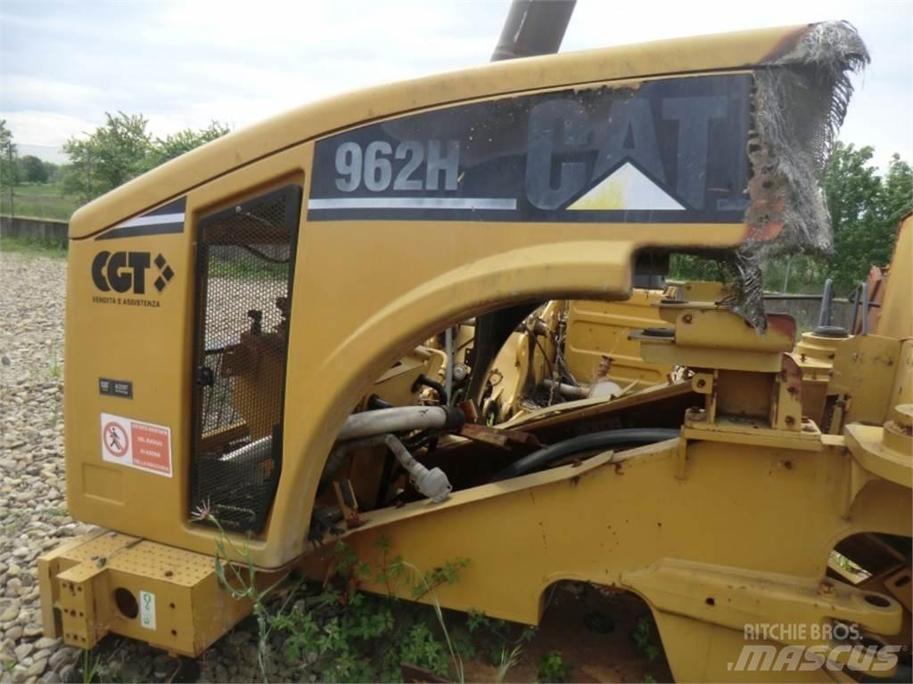 CAT 962H Sasiuri si suspensii
