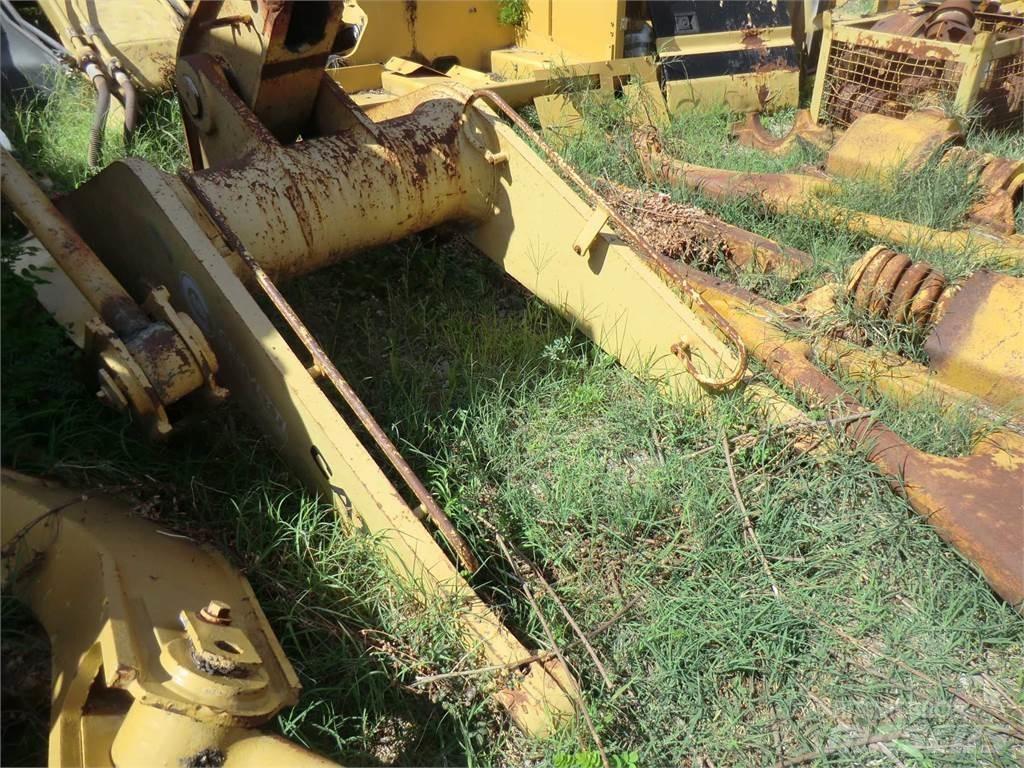 CAT 963 Sasiuri si suspensii