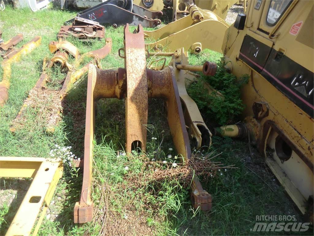 CAT 963 Sasiuri si suspensii