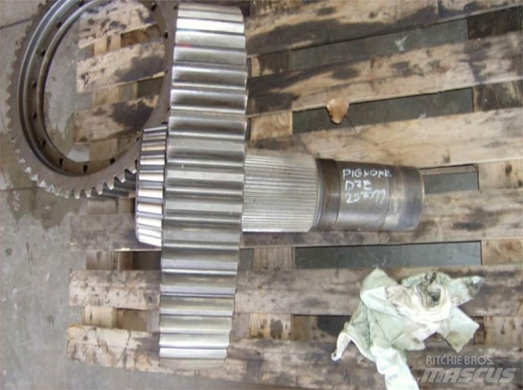 CAT 963C Utilaje construcții - Altele