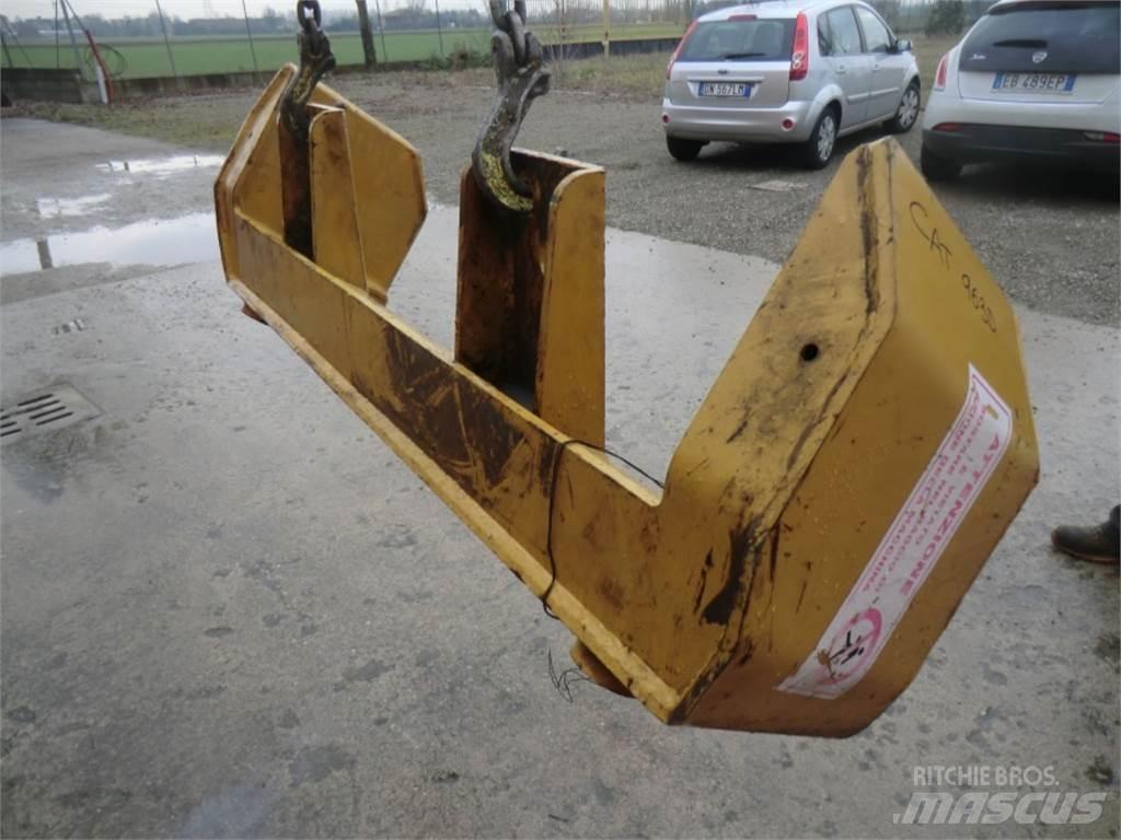 CAT 963D Sasiuri si suspensii