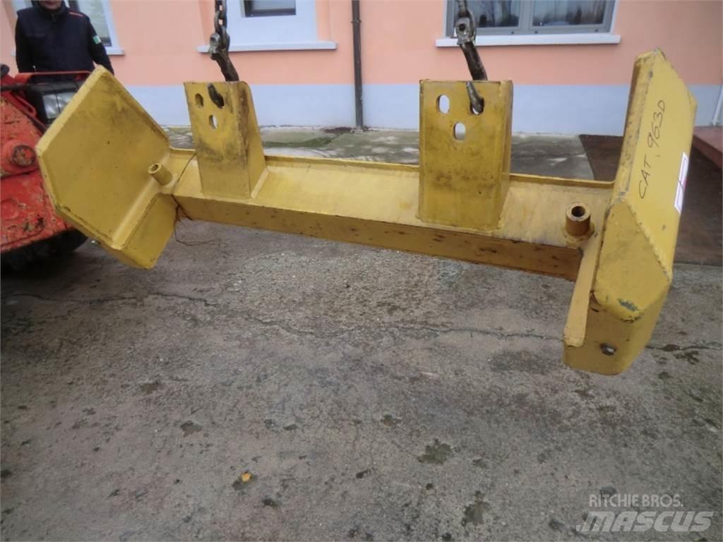 CAT 963D Sasiuri si suspensii