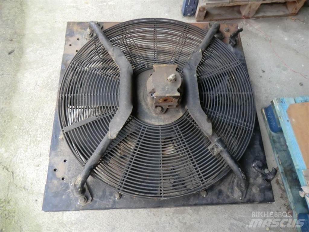 CAT 963D Sasiuri si suspensii