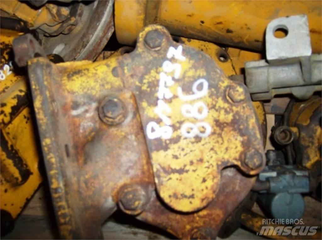 CAT 988 Utilaje construcții - Altele