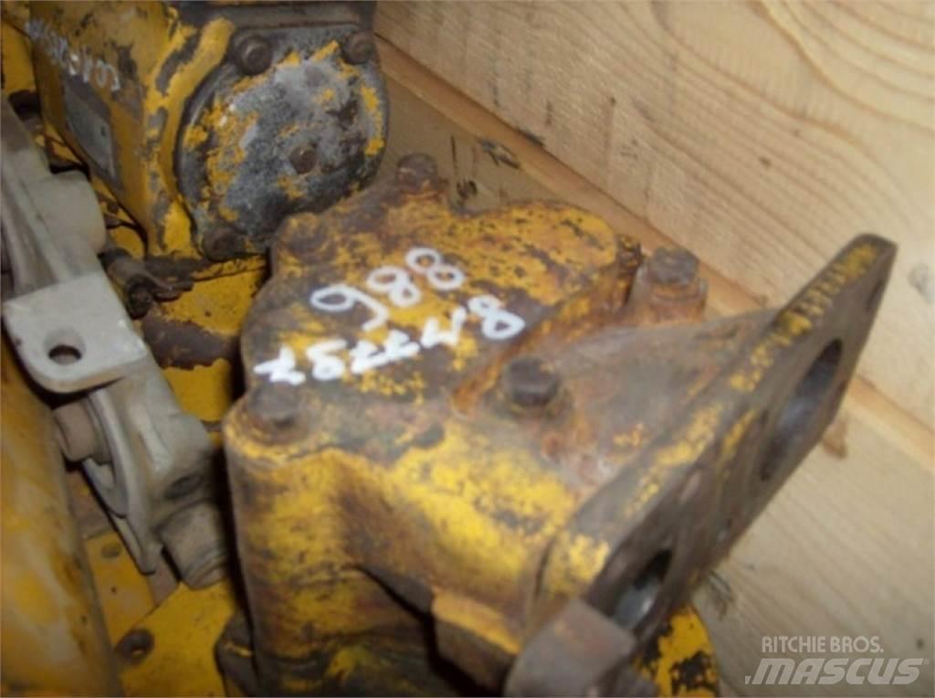 CAT 988 Utilaje construcții - Altele