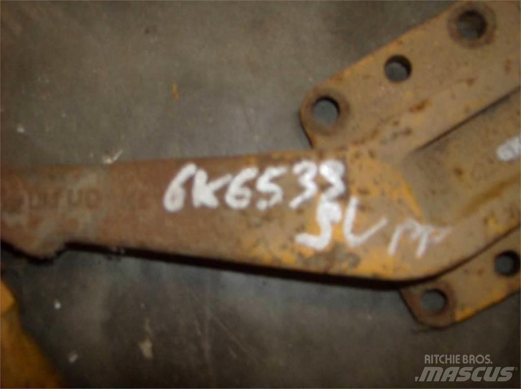 CAT 988 Sasiuri si suspensii