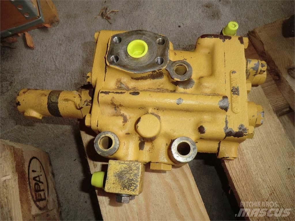 CAT 988B Utilaje construcții - Altele